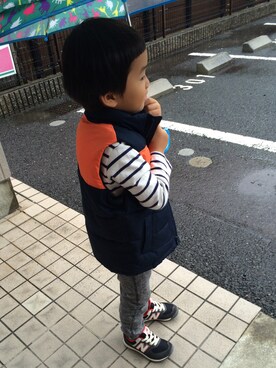「UNIQLO（ユニクロ）のアイテム（Tシャツ/カットソー、ホワイト系）」を使った、★miiikiii★さん（キッズ・100cm）の秋コーディネート