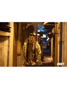 「OBEY」｜「アイテム（ダウンジャケット/コート）」を使った、JinwooParkさん（メンズ・174cm）の秋コーディネート