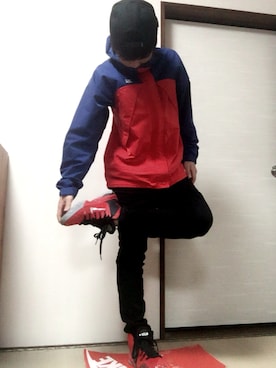 「アイテム（マウンテンパーカー、ブルー系）」を使った、HARUさん（メンズ・160cm）の春コーディネート