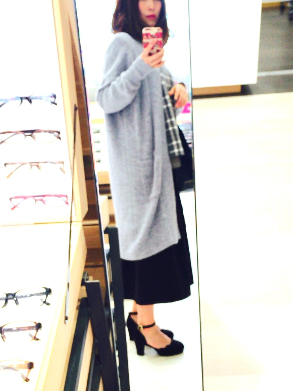 「ワイドパンツ、春コーデ、カジュアルコーデ」｜「VISのアイテム（その他アウター、グレー系）」を使った、らーめん 23さん（レディース・159cm）の春コーディネートの1枚目の写真