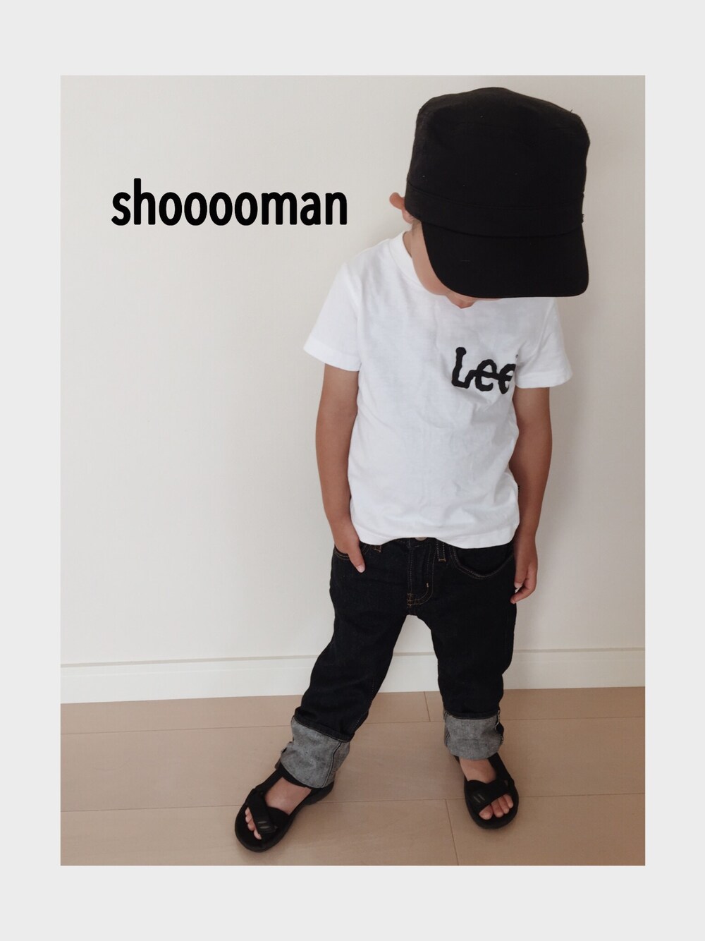 「夏コーデ、kids、白Tシャツ、シンプルコーデ、プチプラ、きりえプリント」｜「しまむらのアイテム（キャスケット、ブラック系）」を使った、shooomanさん（キッズ・100cm）の夏コーディネートの1枚目の写真