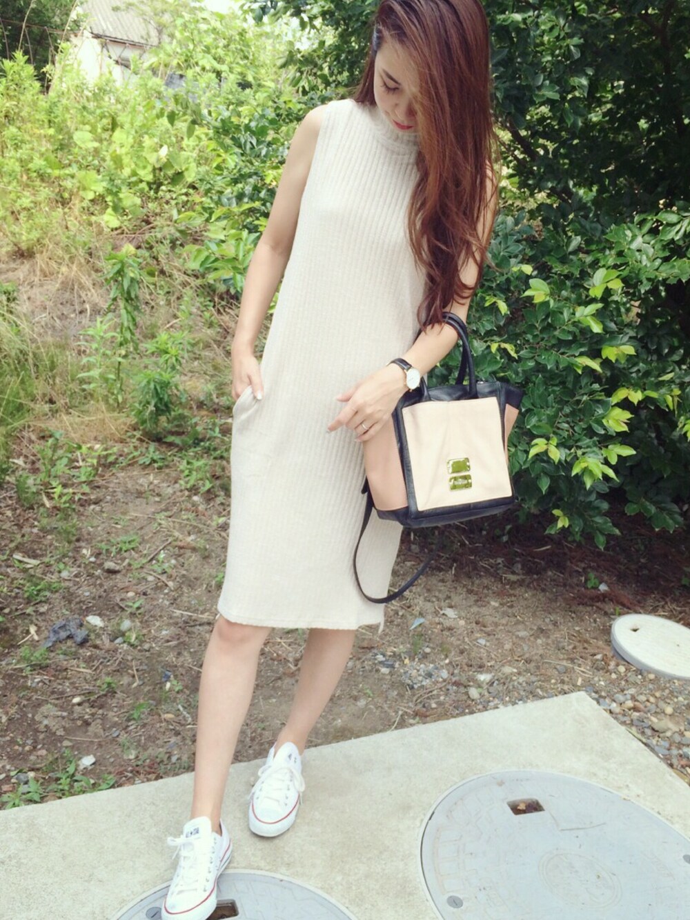 amiさんの「NELLIE MEDIUM ZIPPED TOTE WITH CROSSBODY STRAP（SEE BY CHLOE）」を使ったコーディネート