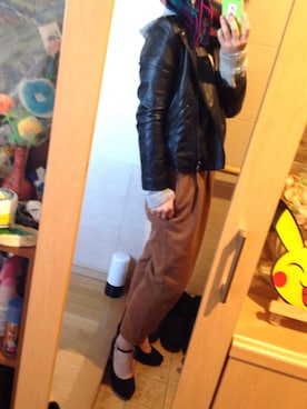 「RETRO GIRL（レトロガール）のアイテム（パンツ、ブラウン系）」を使った、ばねさん（レディース・164cm）の冬コーディネート