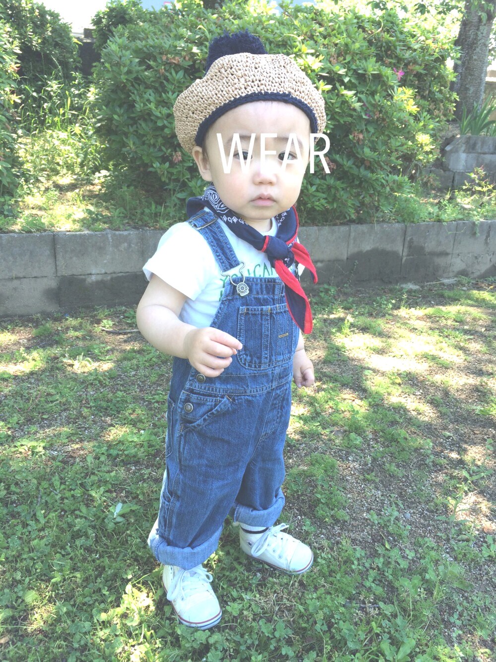 「manmaru.a、麦わらベレー帽、サロペット、オーバーオール、バンダナ、男の子コーデ、1歳7ヶ月」｜「manmaru.aのアイテム（帽子、ベージュ系）」を使った、yuuu_iiiさん（キッズ・90cm）の春コーディネートの1枚目の写真
