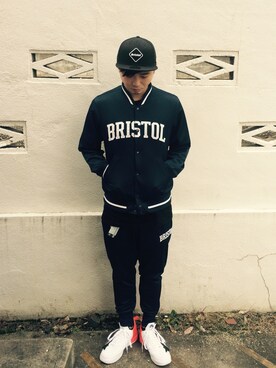 「F.C.R.B.（エフシーアールビー）のアイテム（ブルゾン）」を使った、Sunaoさん（メンズ・171cm）の秋コーディネート