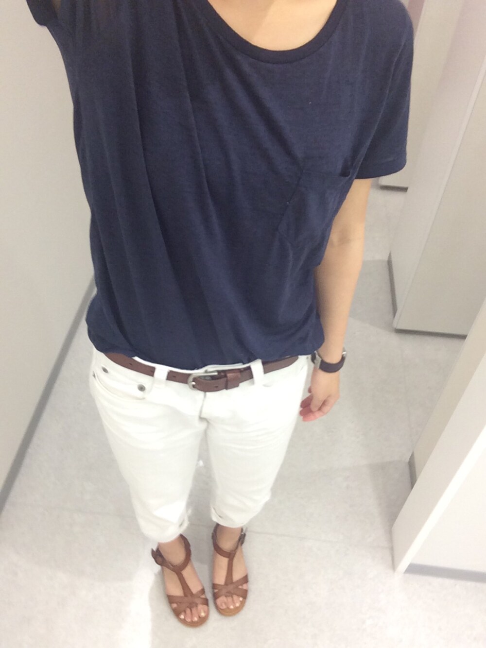 「Ungridの【Casual】ｸﾙｰﾈｯｸｵﾊﾟｰﾙTee（Tシャツ/カットソー、ブルー系）」を使った、yu-koさん（レディース・163cm）の夏コーディネートの1枚目の写真
