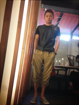 「TOPMAN（トップマン）のアイテム（アクセサリー）」を使った、Julian Taiさん（メンズ・174cm）の夏コーディネート