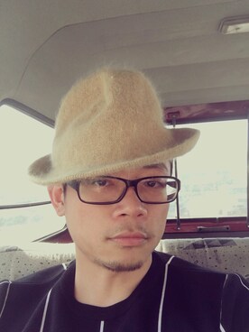 「DEXTER（デクスター）のアイテム（帽子）」を使った、Julian Taiさん（メンズ・174cm）の夏コーディネート