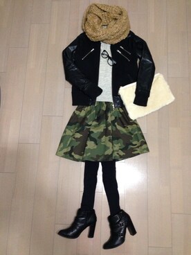 Mutsu☆さんの「【マストBUY】アソートガラボリュームスカート 549010」を使ったコーディネート