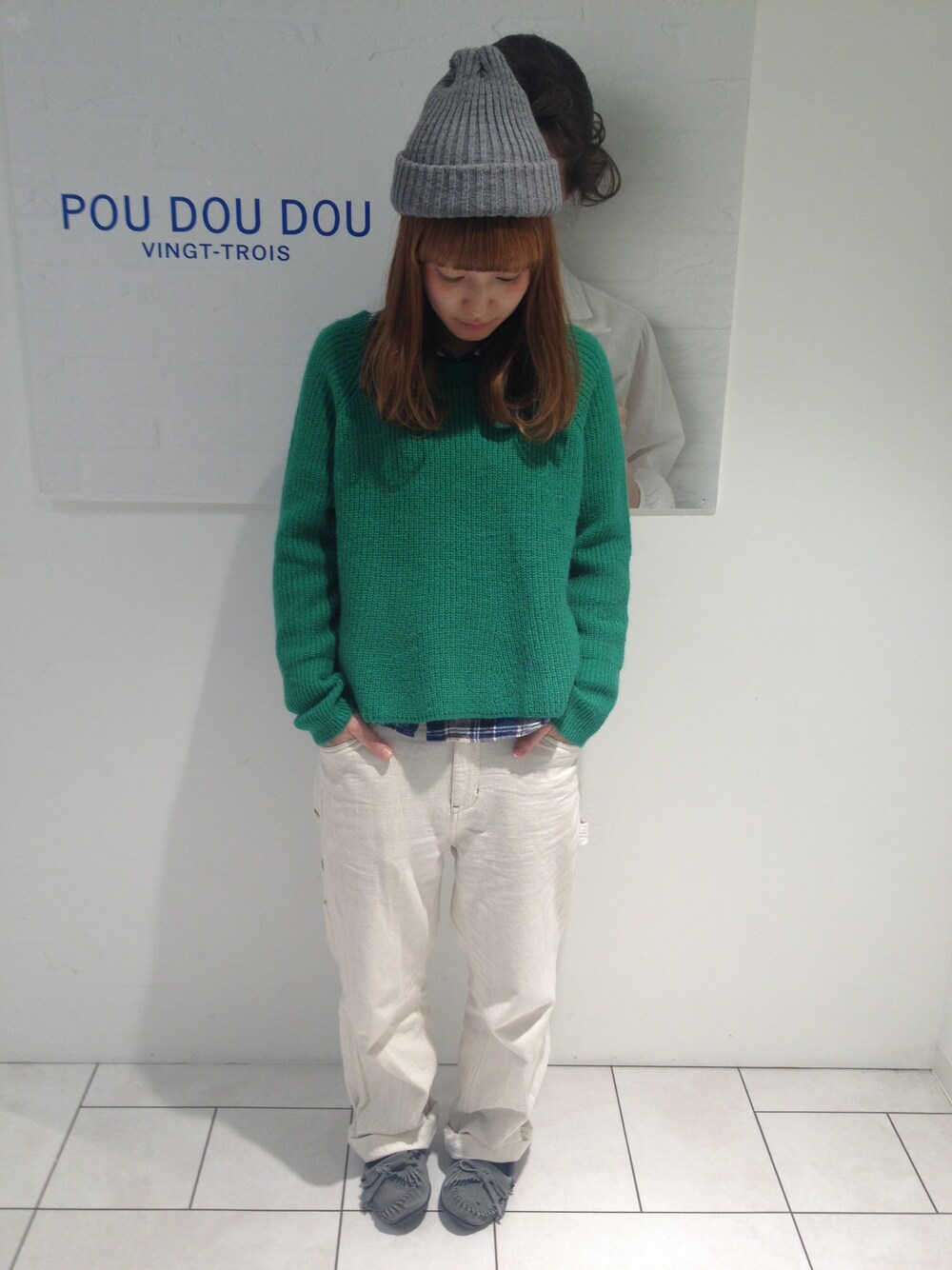 「ニット、ゆるい、緑」｜「POU DOU DOUのモヘアタッチAラインプルオーバー（ニット/セーター）」を使った、よしださん（レディース・159cm）の秋コーディネートの1枚目の写真