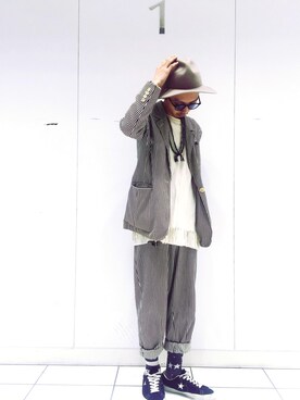 「アイテム（テーラードジャケット、ホワイト系）」を使った、YOSHIさん（メンズ・171cm）の冬コーディネート