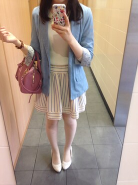 「ブルー x ホワイト」｜「アイテム（デニムジャケット）」を使った、Alexxさん（レディース・157cm）の春コーディネート