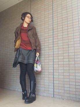「黒縁メガネ」｜「アイテム（ナイロンジャケット）」を使った、かなつんさん（レディース・166cm）の冬コーディネート