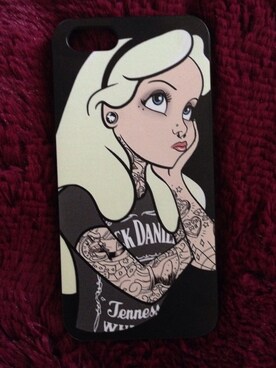 「iPhoneケース」｜「アイテム（その他）」を使った、Ayanaさん（レディース・155cm）の秋コーディネート