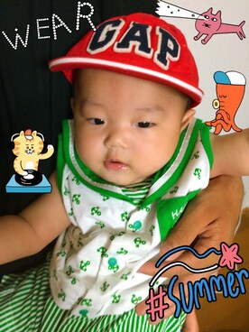 「アイテム（ママ＆ベビー、グリーン系）」を使った、Oshilow☺︎Lanlanさん（キッズ・70cm）の夏コーディネート