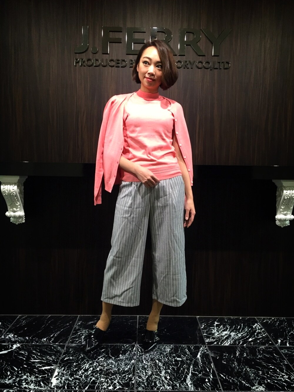 J.FERRYさん（レディース・164cm）の冬コーディネートの1枚目の写真