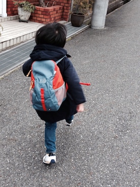 「こども ビームス（コドモビームス）のアイテム（ダウンジャケット/コート）」を使った、m1na1さん（キッズ・100cm）の春コーディネート