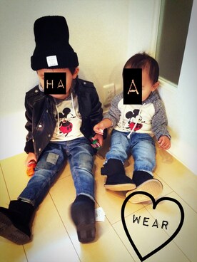 「アイテム（ライダースジャケット）」を使った、AHA∵⃝♡⍢⃝ さん（キッズ・100cm）の秋コーディネート
