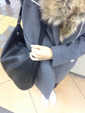 「LOEWE」｜「アイテム（チェスターコート）」を使った、Elikaさん（レディース・162cm）の秋コーディネート