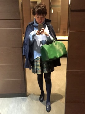 「ヴィトンバッグ」｜「アイテム（トレンチコート）」を使った、柏原さん（レディース・165cm）の秋コーディネート