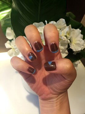 「ネイル」｜「アイテム（トレンチコート）」を使った、柏原さん（レディース・165cm）の夏コーディネート