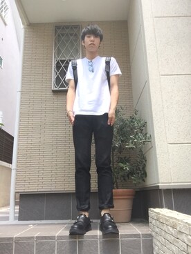 「NEIL BARRETT（ニールバレット）のアイテム（スラックス）」を使った、Kazuyoshi Shinodaさん（メンズ・178cm）の夏コーディネート