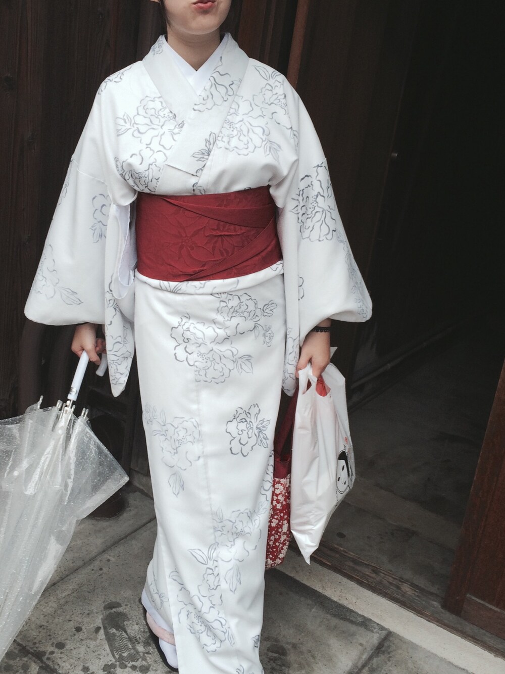 「kyoto」｜「kimonoのアイテム（その他トップス、ホワイト系）」を使った、Luxxetaさん（レディース・159cm）の冬コーディネートの1枚目の写真