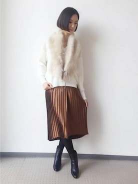 「FIGARO Paris（フィガロパリ）のアイテム」を使った、スタッフ4さん（レディース・165cm）の冬コーディネート