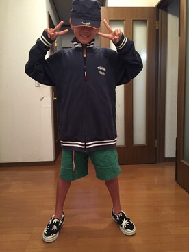 「TOMMY HILFIGER（トミーヒルフィガー）のアイテム（パーカー、ブルー系）」を使った、るかるかさん（メンズ・165cm）の秋コーディネート