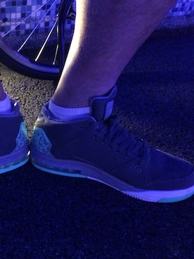 「JORDAN BRAND（ジョーダンブランド）のアイテム（スニーカー、グレー系）」を使った、Jimmy Huangさん（メンズ・178cm）の夏コーディネート