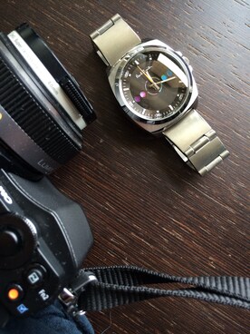 「Paul Smith（ポールスミス）のアイテム（アナログ腕時計、シルバー系）」を使った、Jimmy Huangさん（メンズ・178cm）の夏コーディネート