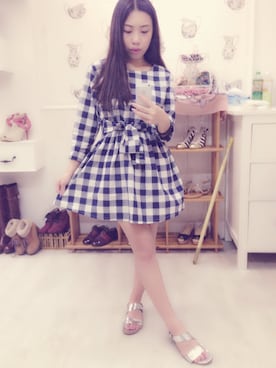 「アイテム（ワンピース、ブルー系）」を使った、chiaoさん（レディース）の秋コーディネート