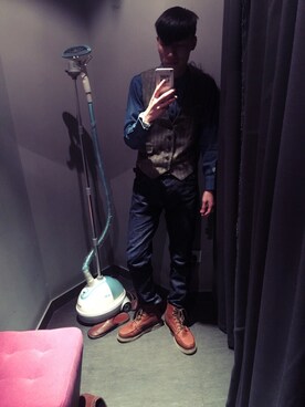 「initial（イニシャル）のアイテム（ベスト）」を使った、bAse.Sk8inさん（メンズ・180cm）の冬コーディネート