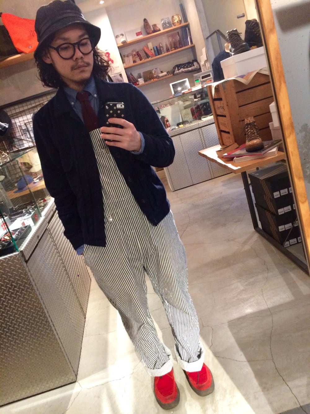「name.、Scye、scye BASICS、KIDS LOVE GAITE」｜「Name.のNMJK-14AW-006

（ミリタリージャケット、ブラック系）」を使った、libraryさん（メンズ・170cm）の春コーディネートの1枚目の写真