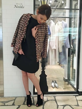 「ツイードジャケット」｜「アイテム（ノーカラージャケット、ピンク系）」を使った、rikaさん（レディース・166cm）の冬コーディネート