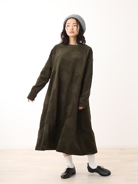 earth holic（アースホリック）さんのコーディネート