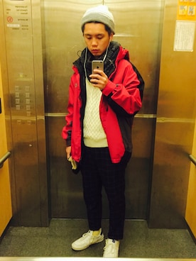 謝靖得さんのコーディネート