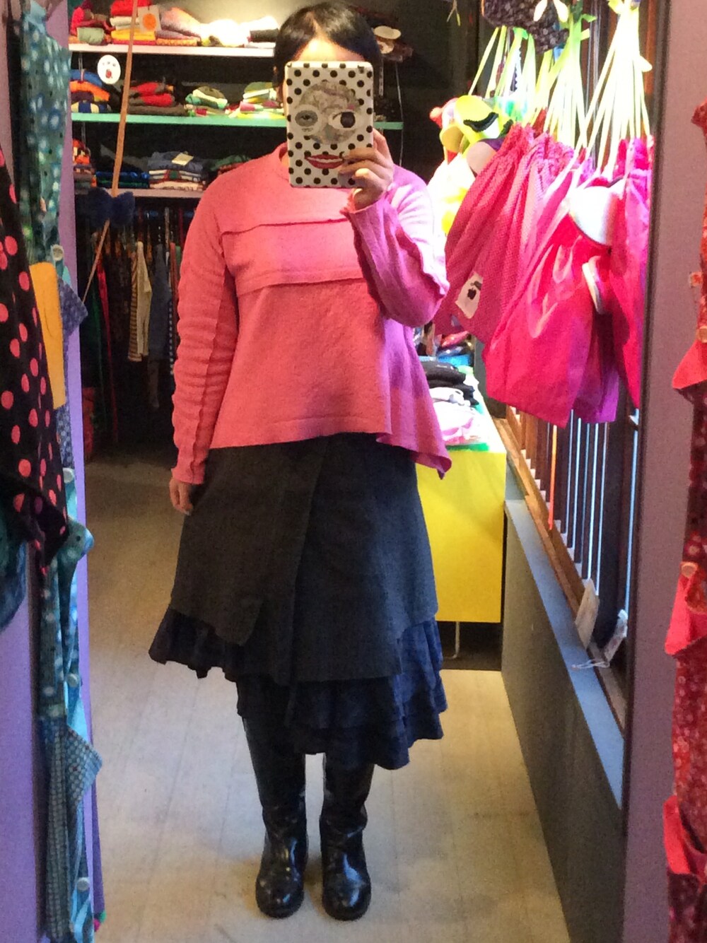 「JUNYA WATANABE CDG、COMME des GARCONS、check、Tartan 、ブーツ、pink」｜「JUNYA WATANABEのブーツ JUNYA WATANABE （ブーツ、ブラック系）」を使った、mari_cache2さん（レディース・163cm）の冬コーディネートの1枚目の写真