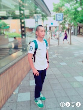 「YEVS（イーブス）のアイテム（デニムパンツ）」を使った、ko-daiさん（メンズ・165cm）の夏コーディネート
