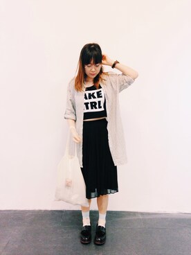 「PULL&BEAR（プルアンドベア）のアイテム（モカシン/デッキシューズ）」を使った、rensy36さん（レディース・167cm）の秋コーディネート