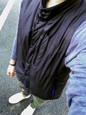 「アイテム（バングル/リストバンド）」を使った、東廉さん（メンズ・166cm・10代）の春コーディネート