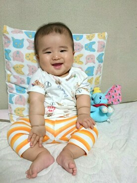 「ZARA KIDSのベビー/半袖Tシャツ（Tシャツ/カットソー、ホワイト系）」を使った、おーすけさん（キッズ・80cm）の春コーディネート