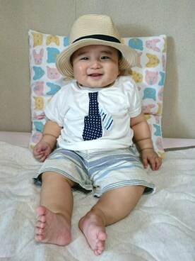 「ＰＡＲＴＹ ＴＩＣＫＥＴ ＮＥＯ（パーティチケットネオ）のベビー/ネクタイ柄半袖Tシャツ（Tシャツ/カットソー、ホワイト系）」を使った、おーすけさん（キッズ・80cm）の春コーディネート