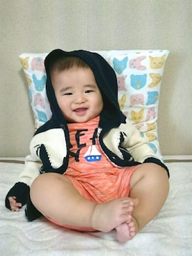 「babyGAP（babyGAP）のベビー/ニットパーカー（パーカー、ホワイト系）」を使った、おーすけさん（キッズ・80cm）の夏コーディネート