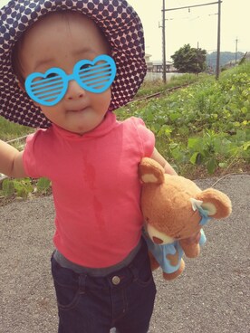 「PETIT BATEAU（プチバトー）のアイテム（つなぎ/オールインワン）」を使った、まいさん（キッズ・90cm）の夏コーディネート