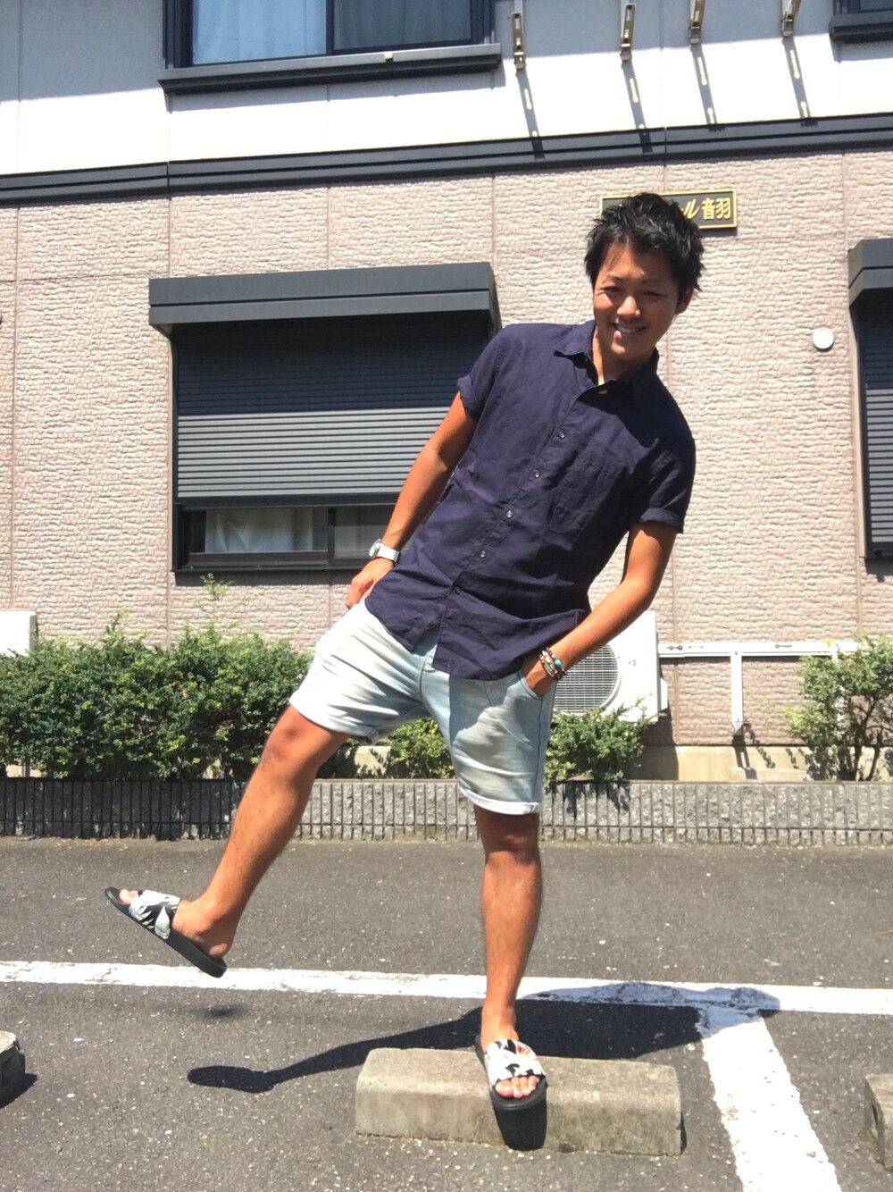 「ZARA、アメリカンイーグル、American Eagle、シンプルコーデ、ベナッシ、ショートパンツ、サンダル、夏」｜「今日のsong❤️のアイテム（CD、その他）」を使った、masAさん（メンズ・168cm）の夏コーディネートの1枚目の写真