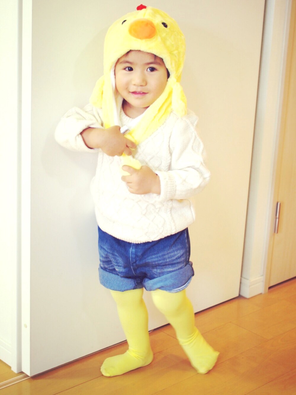 「ハロウィン、キッズファッション、kidsfashion、キッズコーデ、男の子コーデ」｜「H&Mのアイテム（ニット/セーター、ホワイト系）」を使った、sakuさん（キッズ・90cm）の秋コーディネートの1枚目の写真