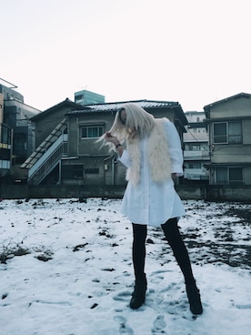 「Sneakers.（スネイカーズ）のアイテム」を使った、植野有砂さん（レディース・161cm）の冬コーディネート