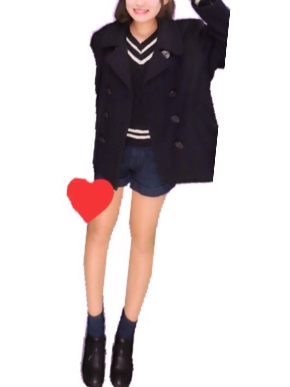 ブルー系のパンツ、ブルー系のジャケット/アウター、ブルー系のトップスを着用したレディースの冬コーディネートの1枚目の写真