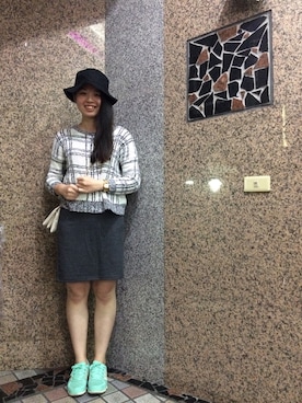 「skirt」｜「アイテム（腕時計）」を使った、Evelynさん（レディース・170cm）の秋コーディネート